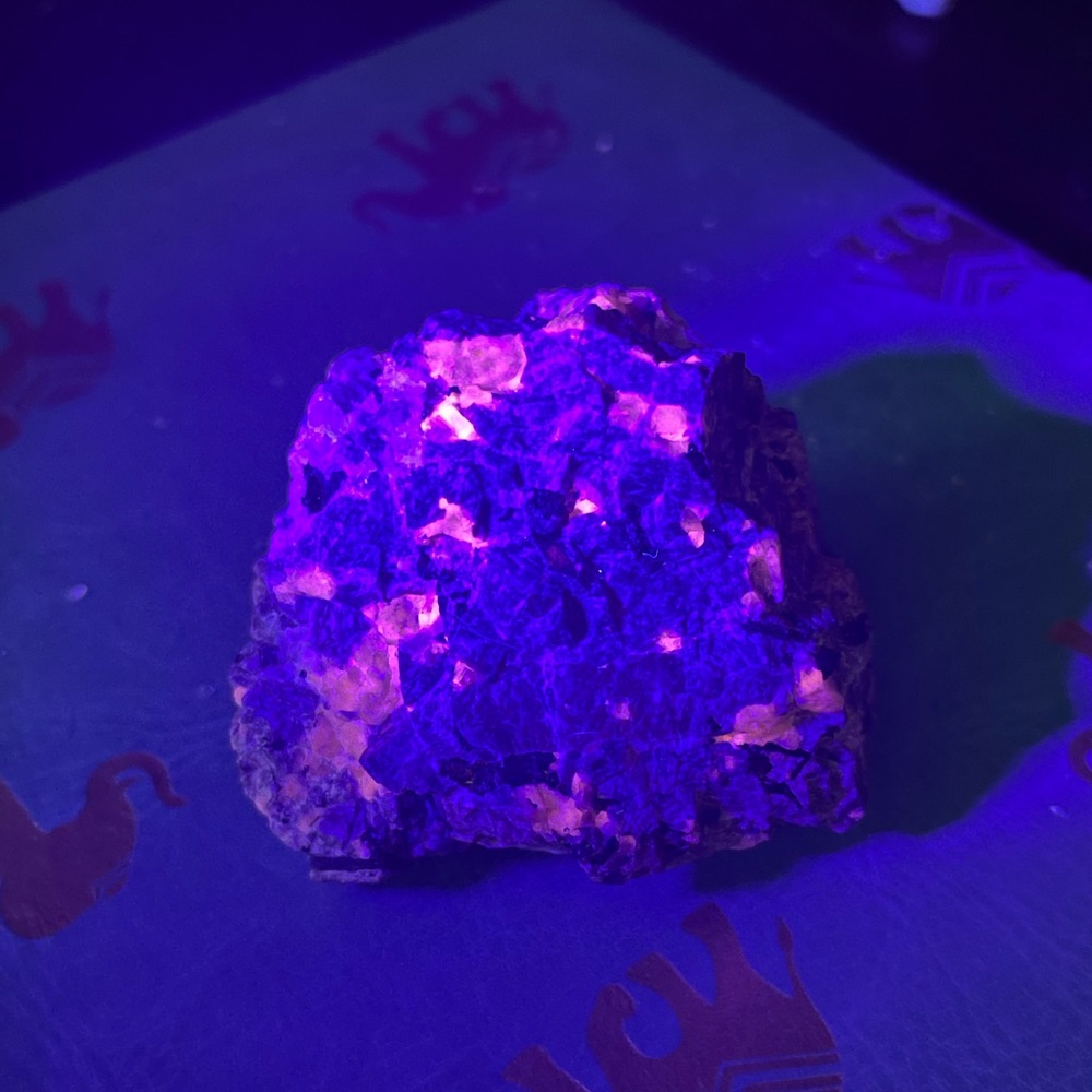 Yooperlite - Picture 5 of 11